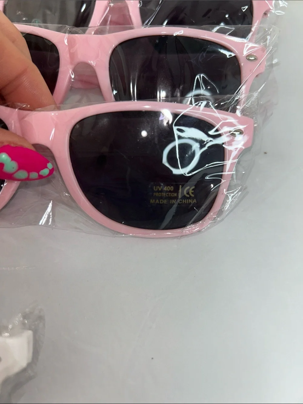 Bride and 9 Bride Squad- Classic Wayfarer Sunglasses - Pink and White
